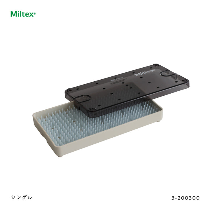 器具滅菌用トレイ